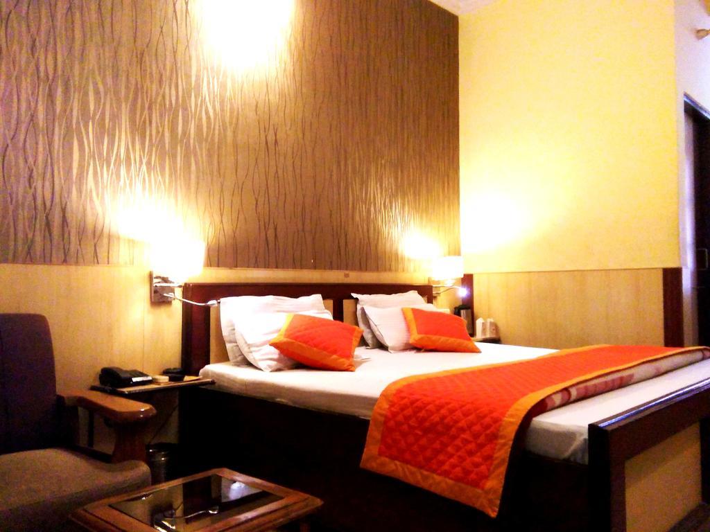 Hotel Golden Heritage Dźajpur Zewnętrze zdjęcie