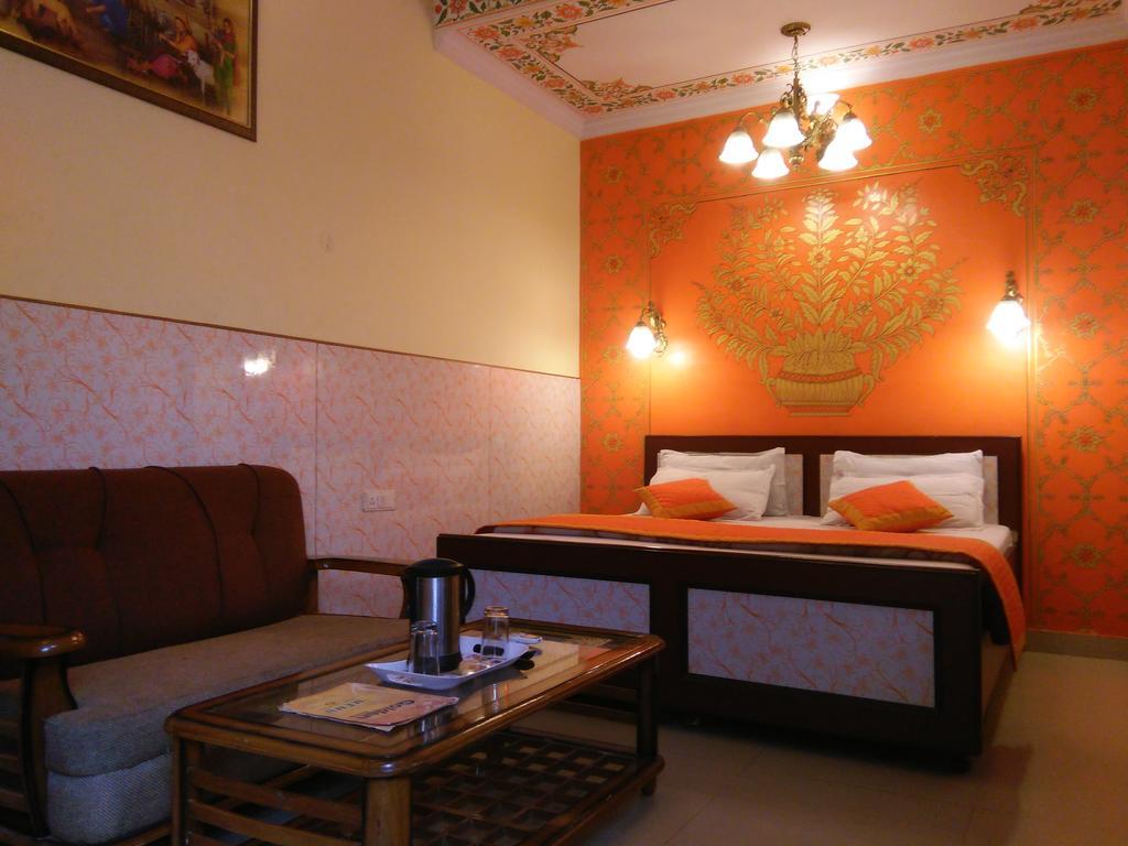 Hotel Golden Heritage Dźajpur Zewnętrze zdjęcie