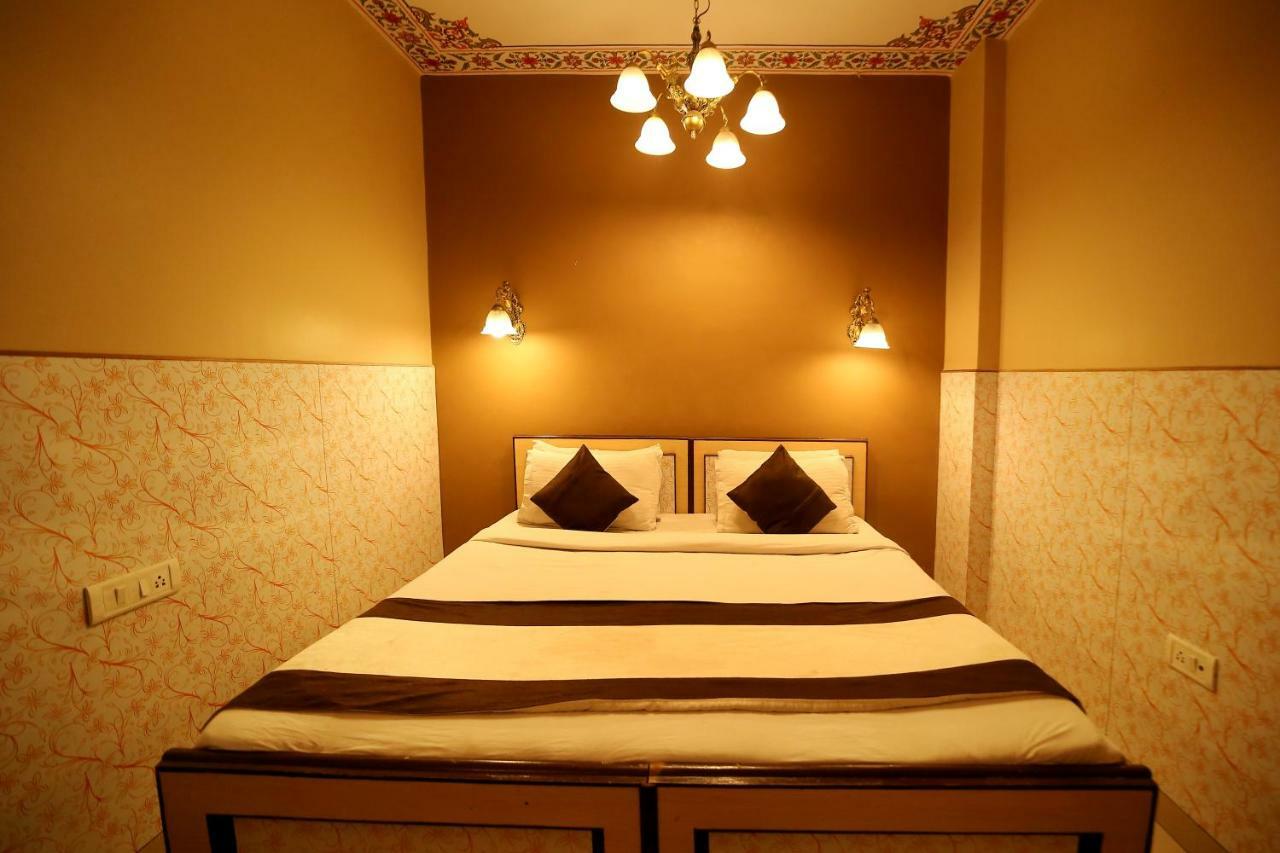 Hotel Golden Heritage Dźajpur Zewnętrze zdjęcie