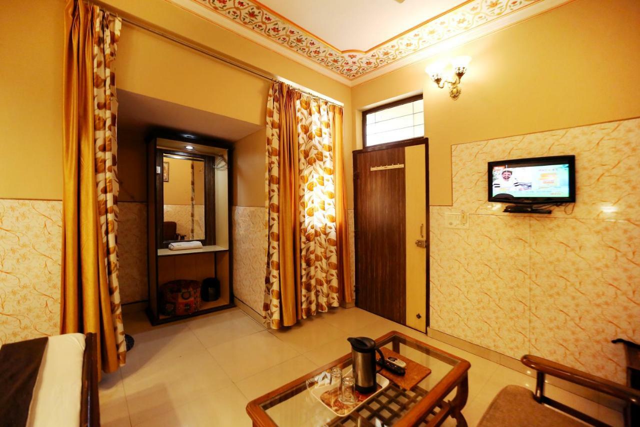 Hotel Golden Heritage Dźajpur Zewnętrze zdjęcie