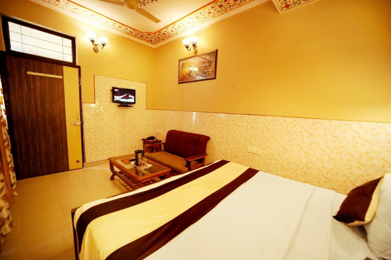 Hotel Golden Heritage Dźajpur Zewnętrze zdjęcie