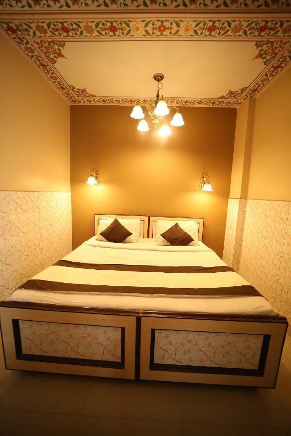 Hotel Golden Heritage Dźajpur Zewnętrze zdjęcie
